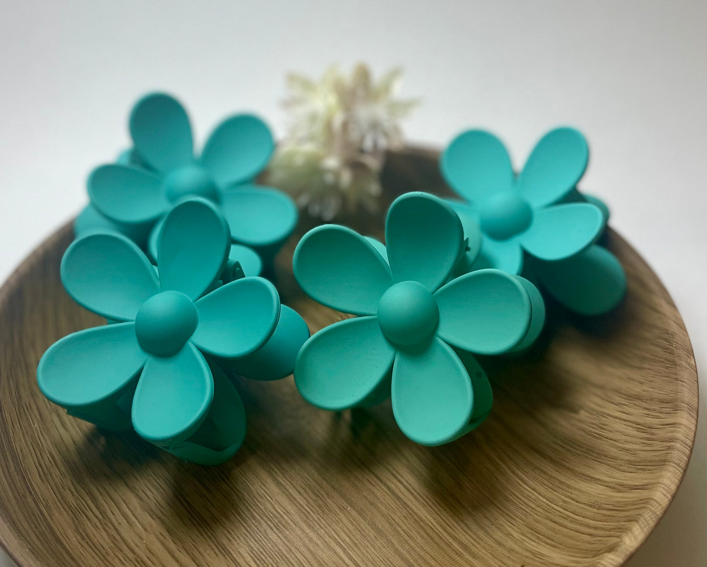 Flower hair clips