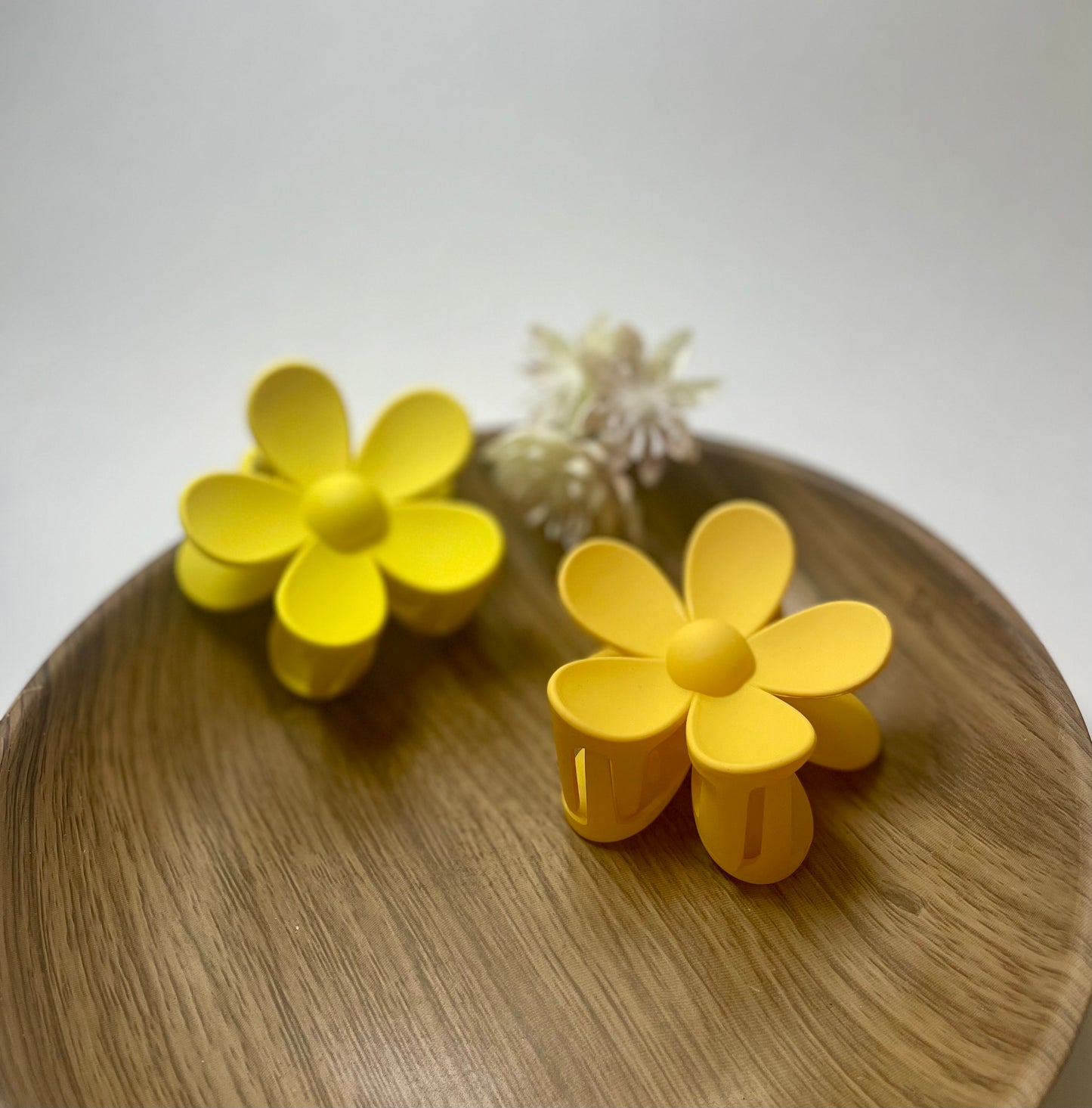 Flower hair clips